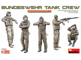Збірна модель 1/35 Фігури танковий екіпаж Бундесвер Miniart 37032 Збірна модель 1/35 Фігури танковий екіпаж Бундесвер Miniart 37032